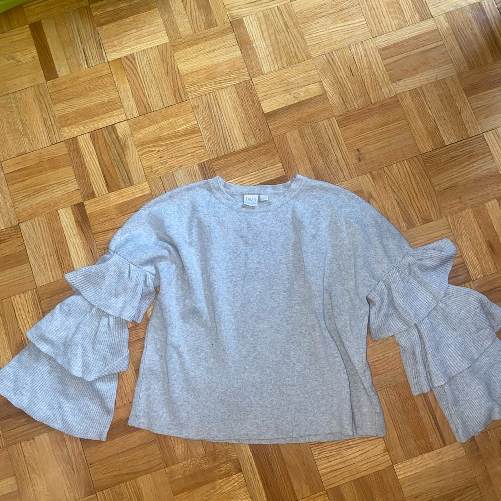 Unique Grey Sweater Top